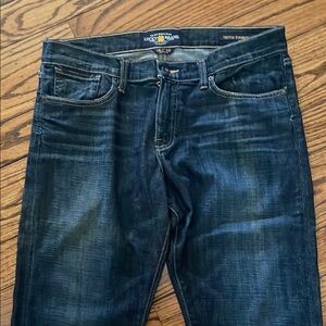 Lucky Brand women’s Blue Jeans